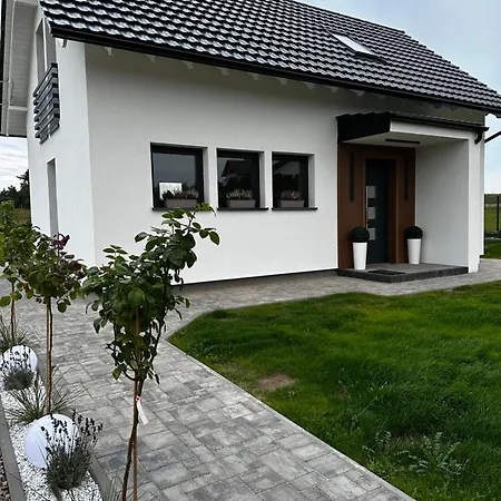 Między Jeziorami * Grabowko