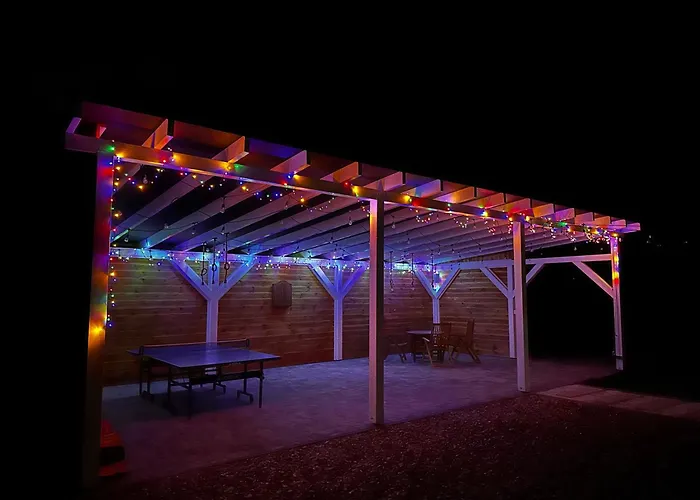 Сasa de vacaciones Dom Między Jeziorami Na Kaszubach, 10 Osób, Jacuzzi, Ognisko, Kominek *