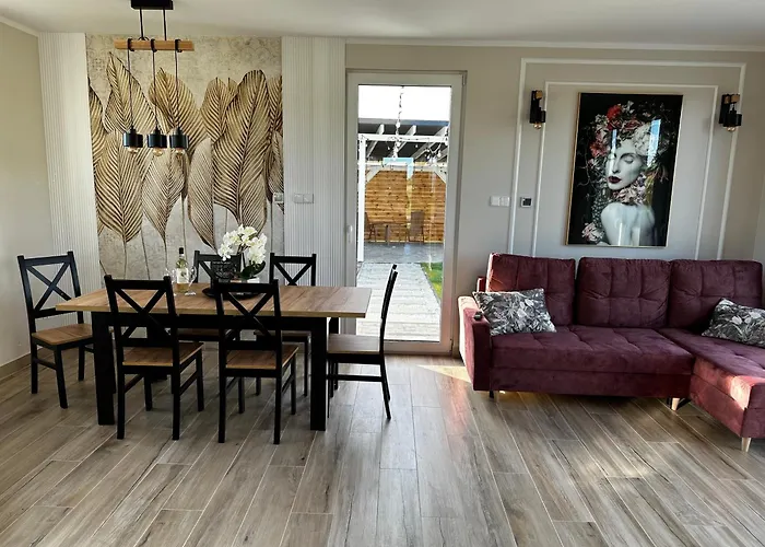 Dom Między Jeziorami Na Kaszubach, 10 Osób, Jacuzzi, Ognisko, Kominek Grabowko