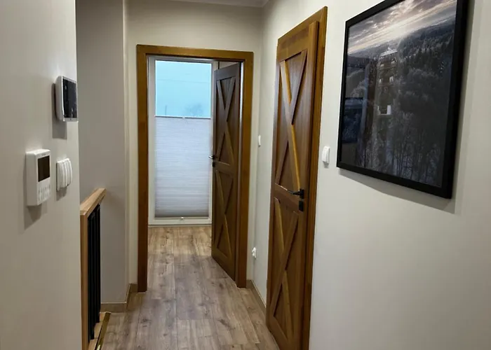 Сasa de vacaciones Dom Między Jeziorami Na Kaszubach, 10 Osób, Jacuzzi, Ognisko, Kominek *