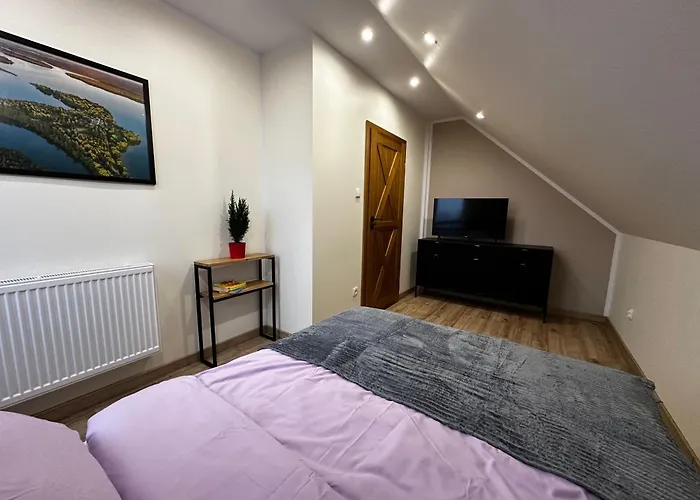 Dom Między Jeziorami Na Kaszubach, 10 Osób, Jacuzzi, Ognisko, Kominek Сasa de vacaciones